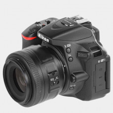Nikon D5600 DSLR Camera AF-P 18-55mm f/3.5-5.6G VR Kit